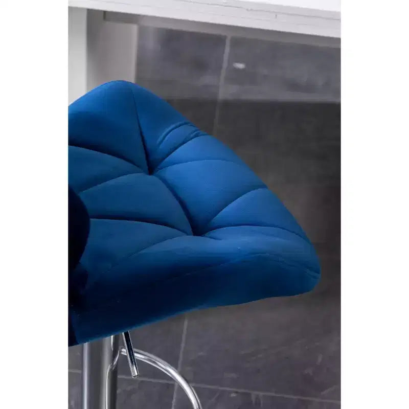 Tabouret de bar réglable en hauteur et pivotant en velours capitonné Diamond Breni de Roundhill Furniture, bleu, lot de 2