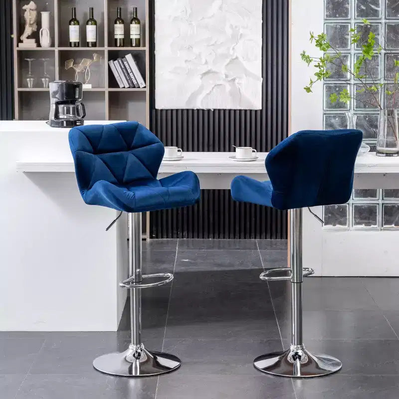 Tabouret de bar réglable en hauteur et pivotant en velours capitonné Diamond Breni de Roundhill Furniture, bleu, lot de 2