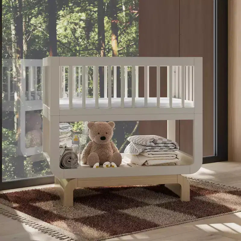 Storkcraft Santorini Berceau convertible et coffre à jouets