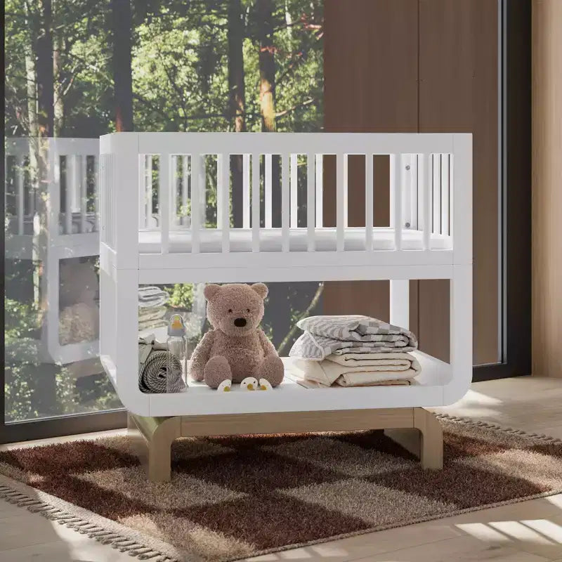 Storkcraft Santorini Berceau convertible et coffre à jouets