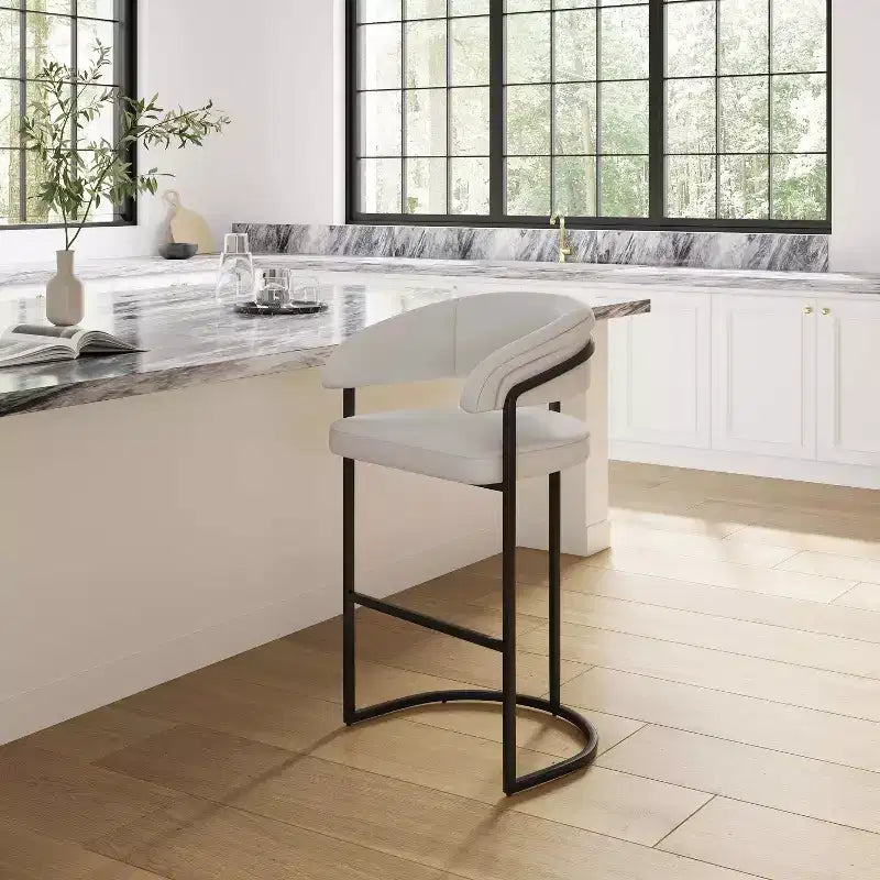 Tabouret de bar moderne en similicuir Augusta de Manhattan Comfort