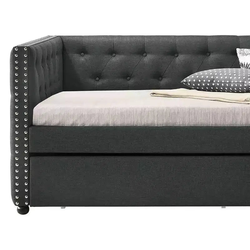 Lit Romona en tissu d'Acme Furniture