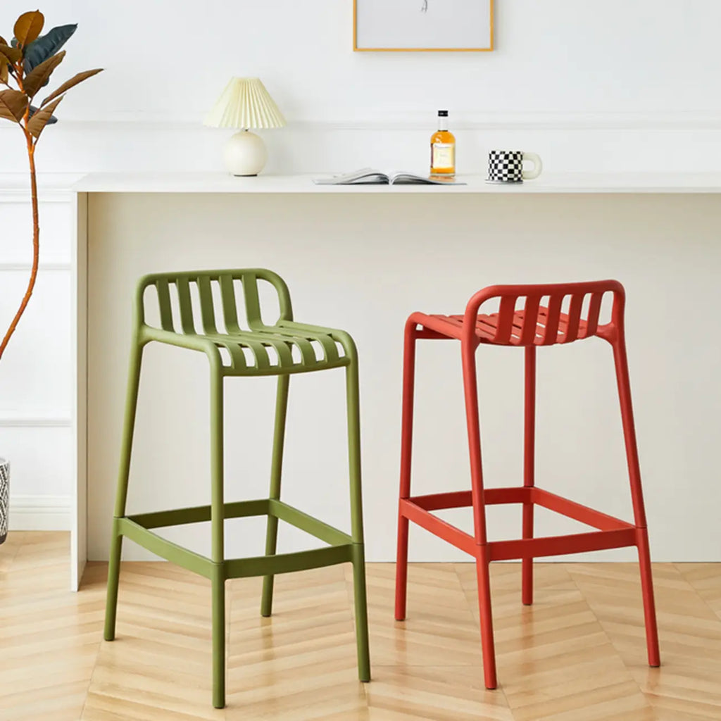 Tabouret de Bar Minimaliste en Plastique pour Intérieur Extérieur