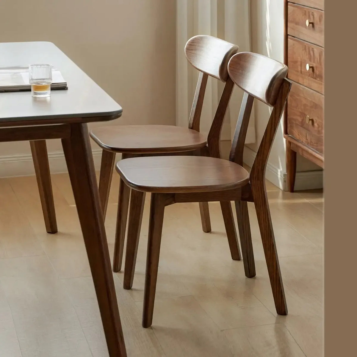 Chaise de salle à manger moderne sans accoudoirs, en bois, à dossier bas et ouvert