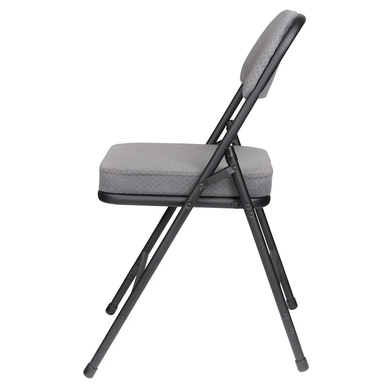 Chaise pliante de luxe matelassée en tissu de la collection Bernadine de Hampden Furnishings, lot de 2