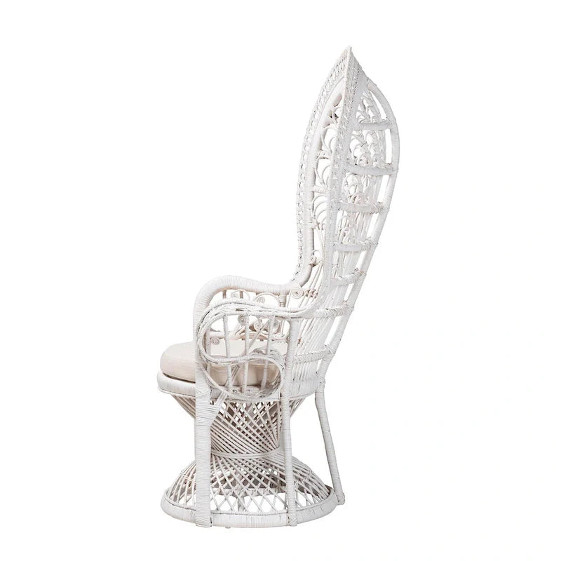 Chaise paon Kallima de style bohème moderne en rotin naturel blanc