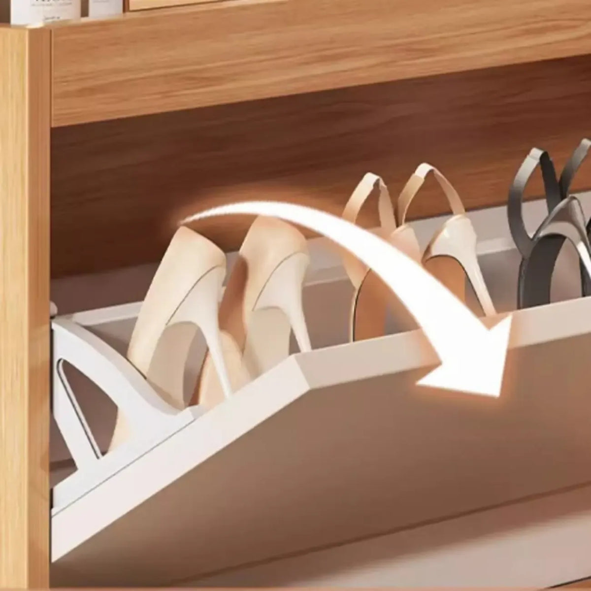 Meuble à chaussures étroit à portes et façade rabattable, coloris naturel