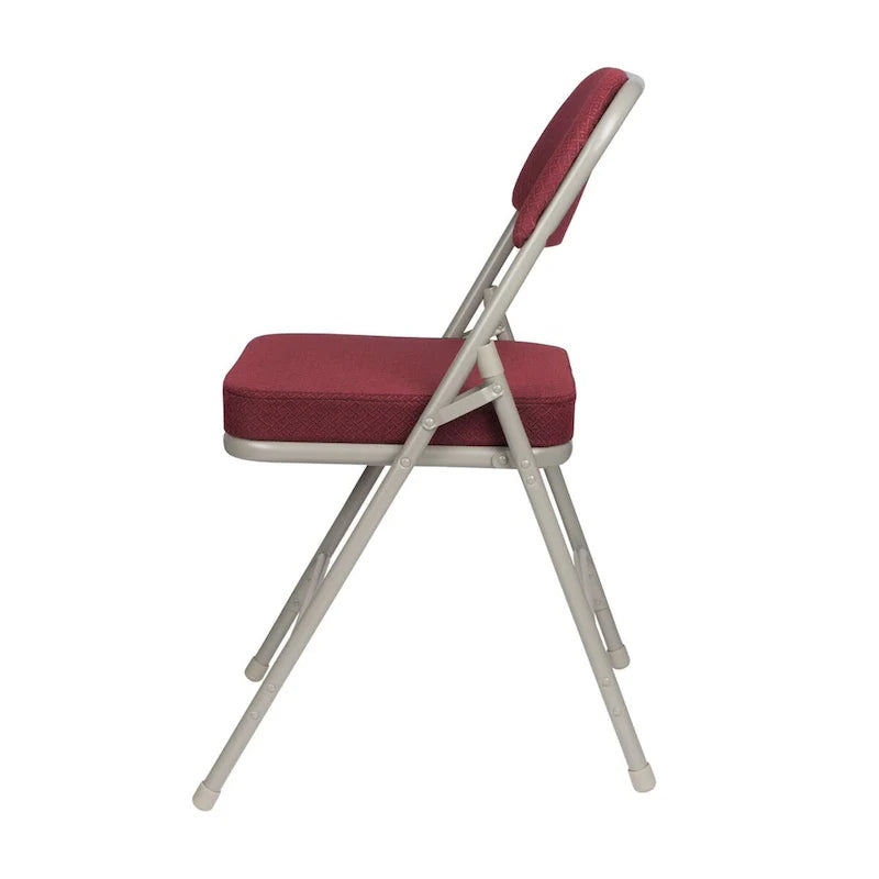 Chaise pliante de luxe matelassée en tissu de la collection Bernadine de Hampden Furnishings, lot de 2