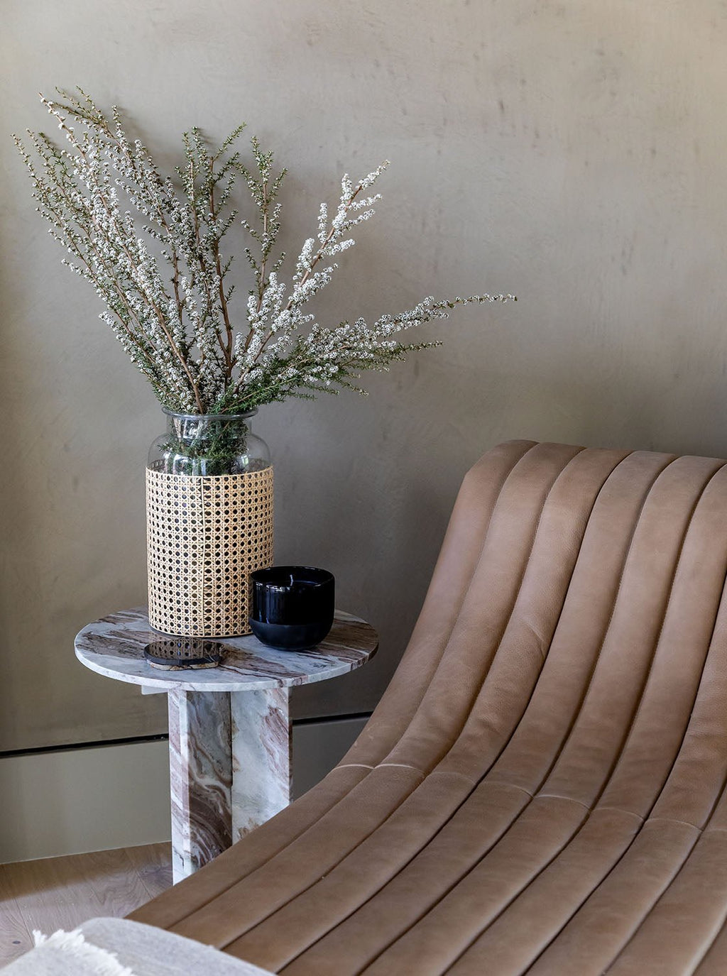 Table d'appoint Hartley - Dessus en pierre